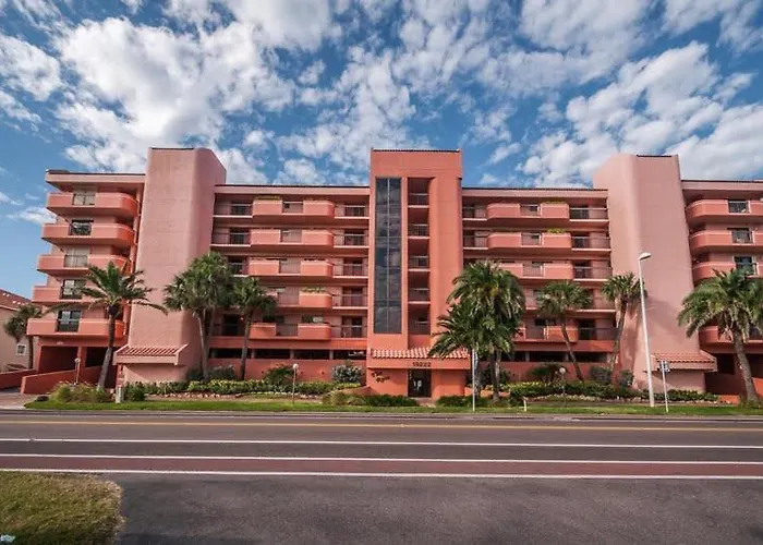 Rose Penthouse Apartahotel *